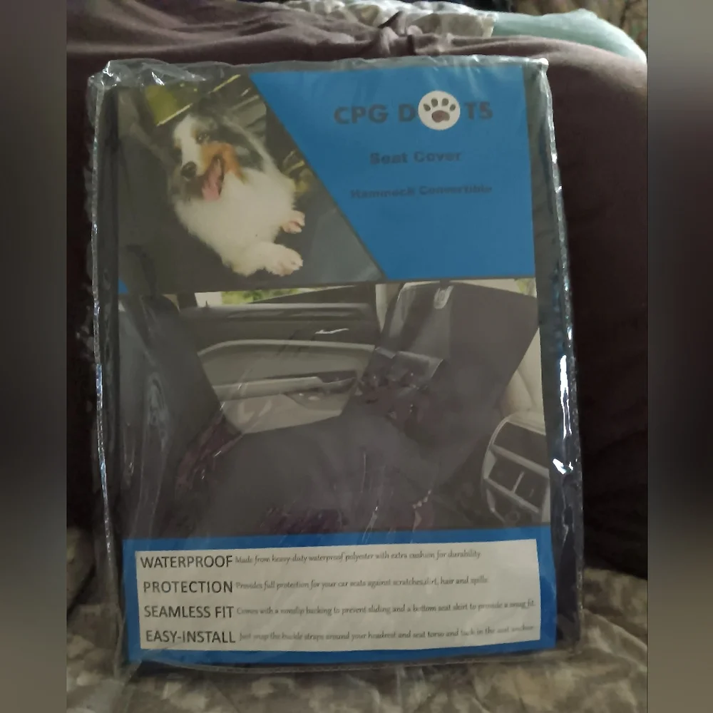 BNWT Dog Seat Cover CPG